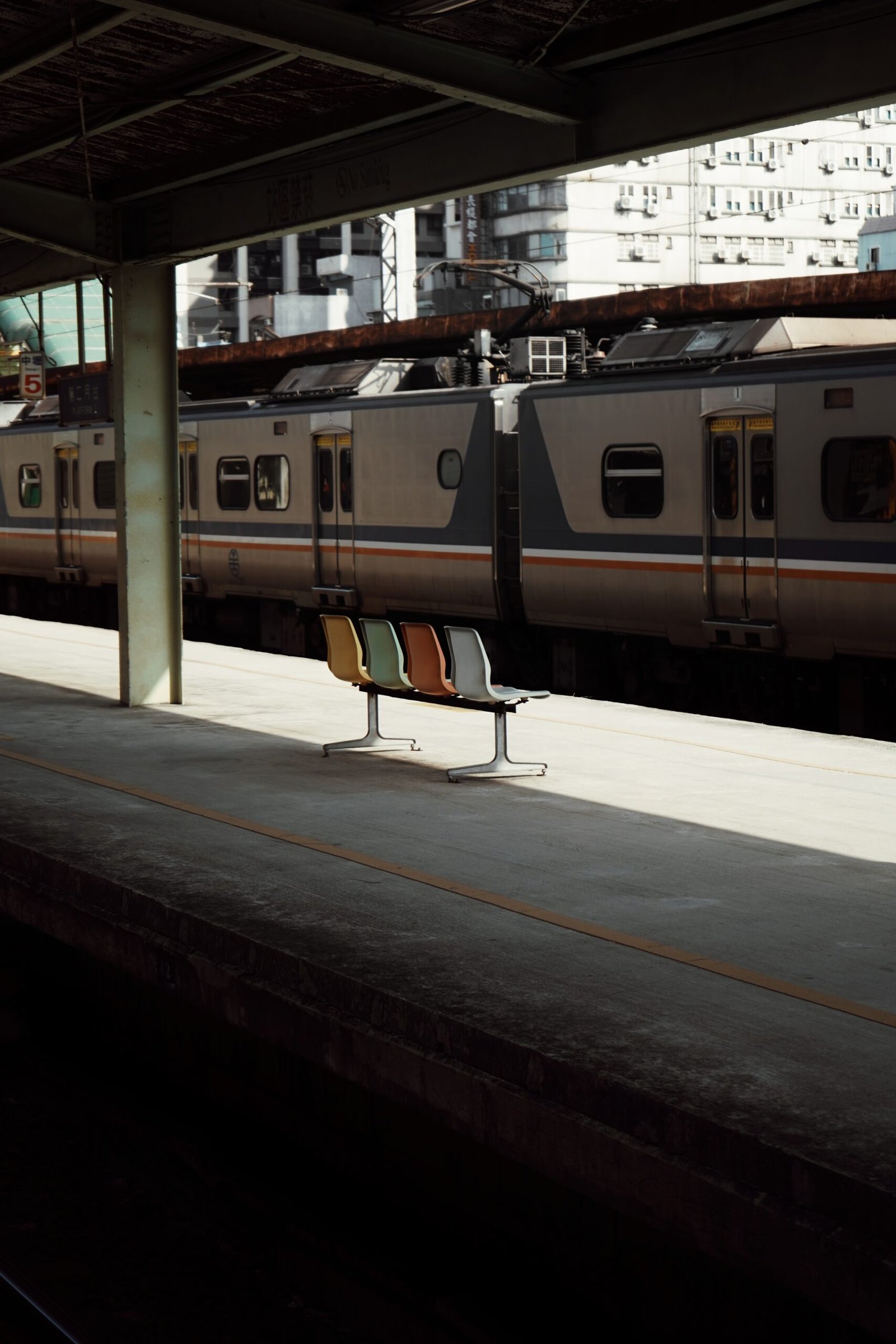 taw08319 01
